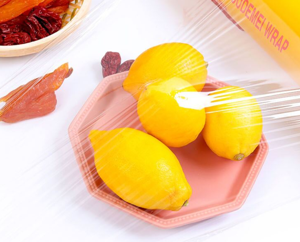 How Cling Wrap Packaging Keeps Your Fresh Produce Fresh