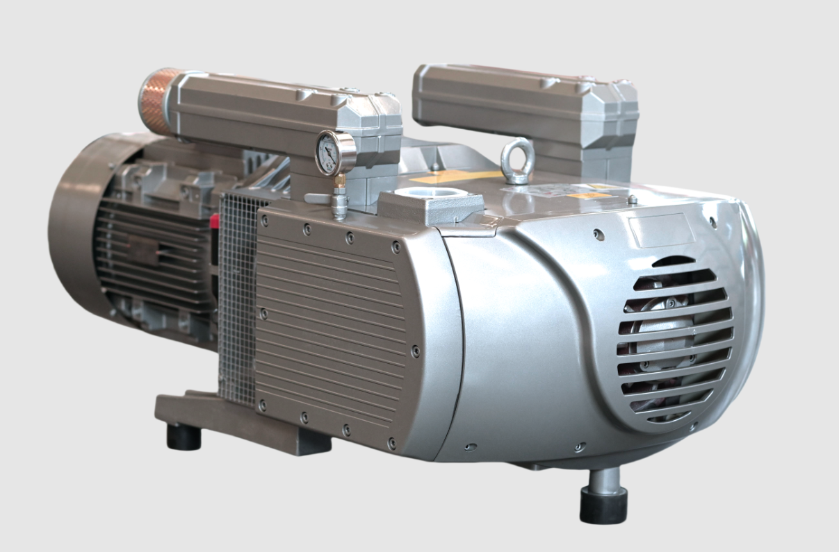 What Are the Key Differences Between Oil-Sealed and Oil-Free Vacuum Pumps for Manufacturing?