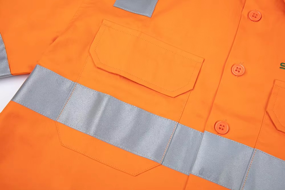 Custom Women Safety Vest.jpg