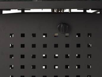 Ajustes variables de la llama hasta un máximo de 40,000 BTU Encendido piezoeléctrico que se enciende al girar una perilla