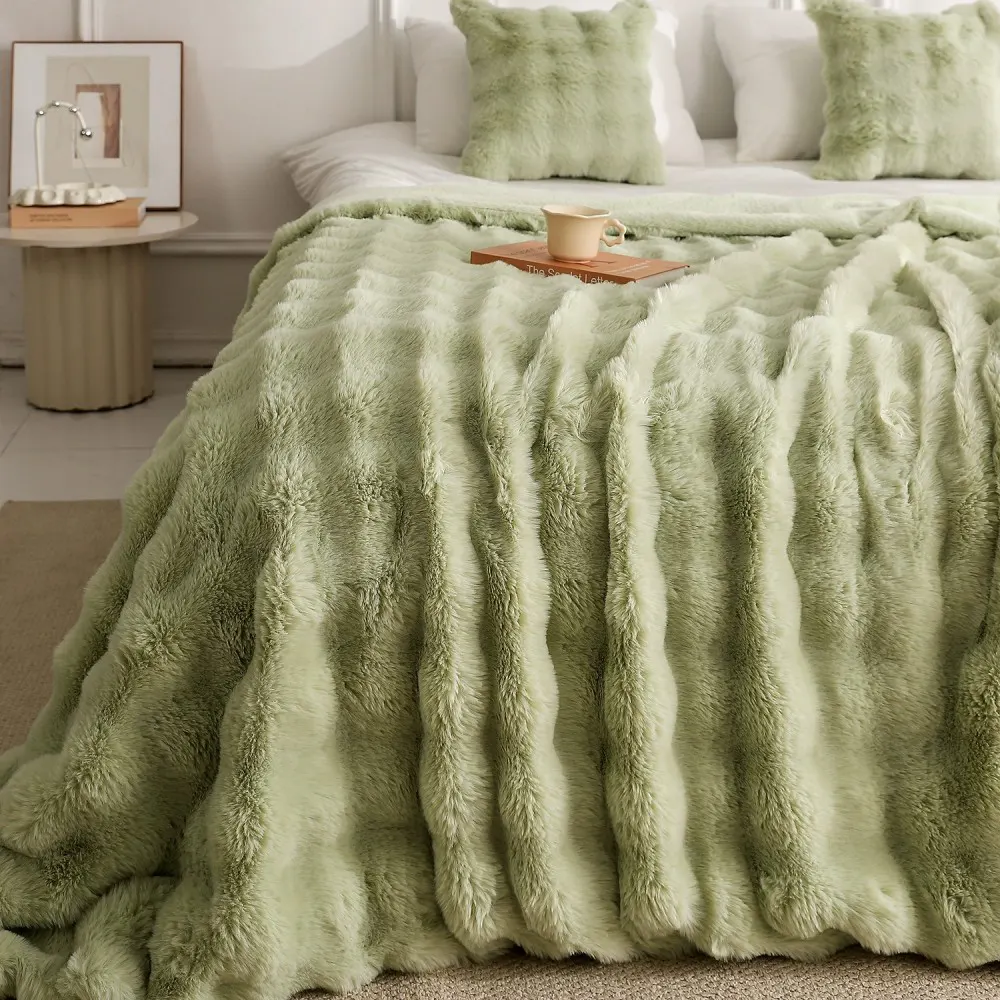 bubble rabbit flu flannel blanket