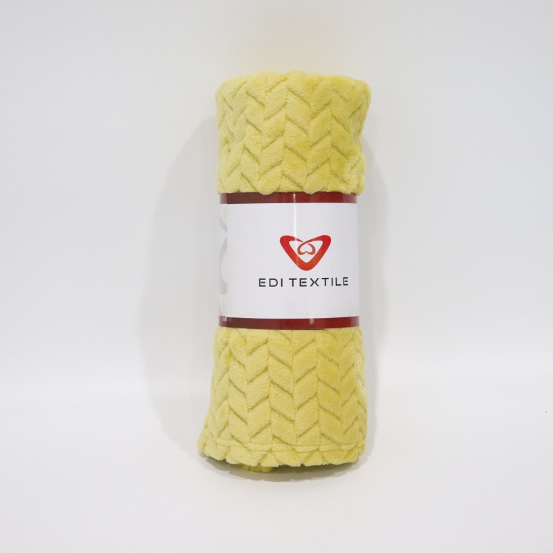 Yellow Twist Pattern Jacquard Flannel Blanket manufacture