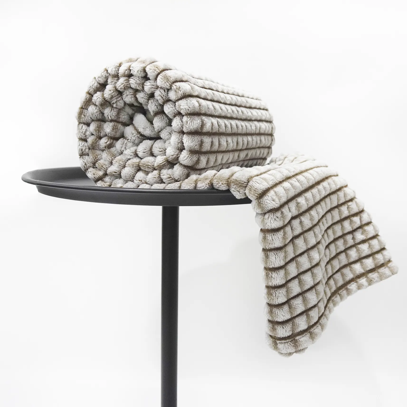 Brown Pineapple Checks Jacquard Flannel Blanket supplier