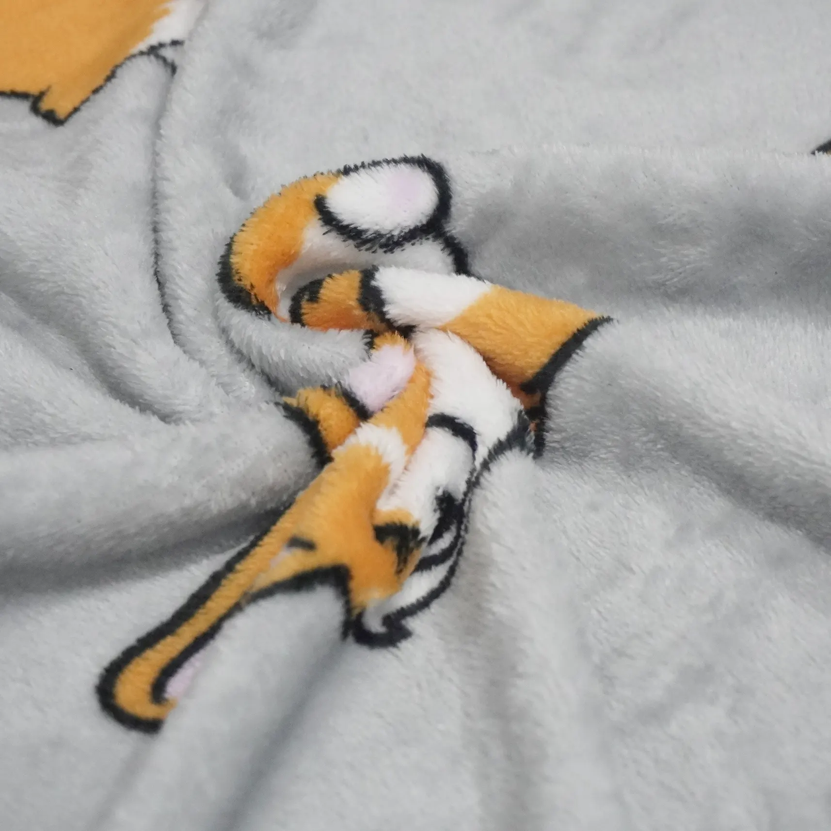 How to Wash Flannel Blanket?