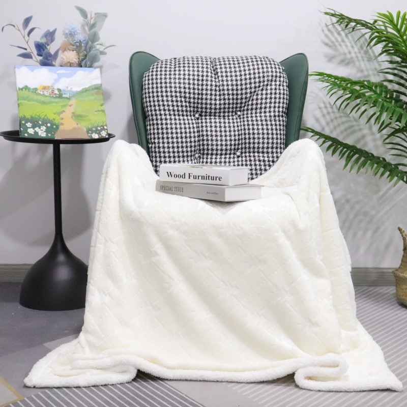 christmas holiday fleece throw blanket velvety soft durable accent for bed or couch-2