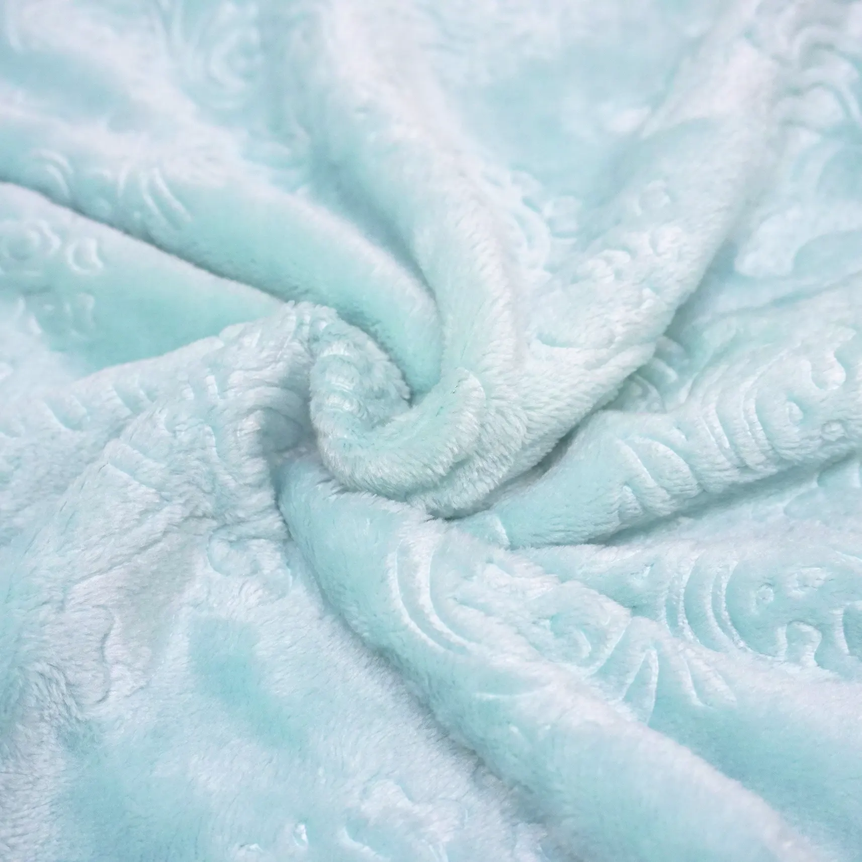 Flower and Leaves Pattern Embossing Flannel Blanket details