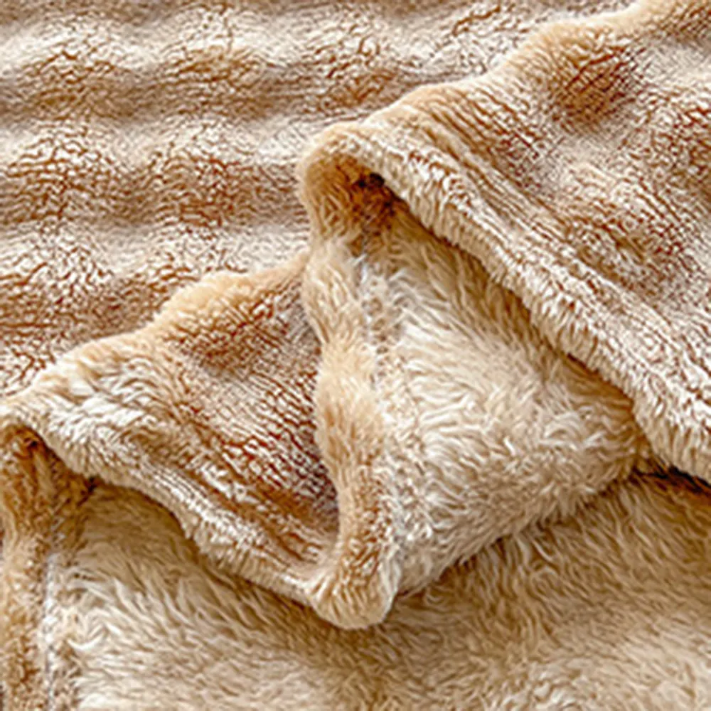 bubble flannel blanket (21).webp