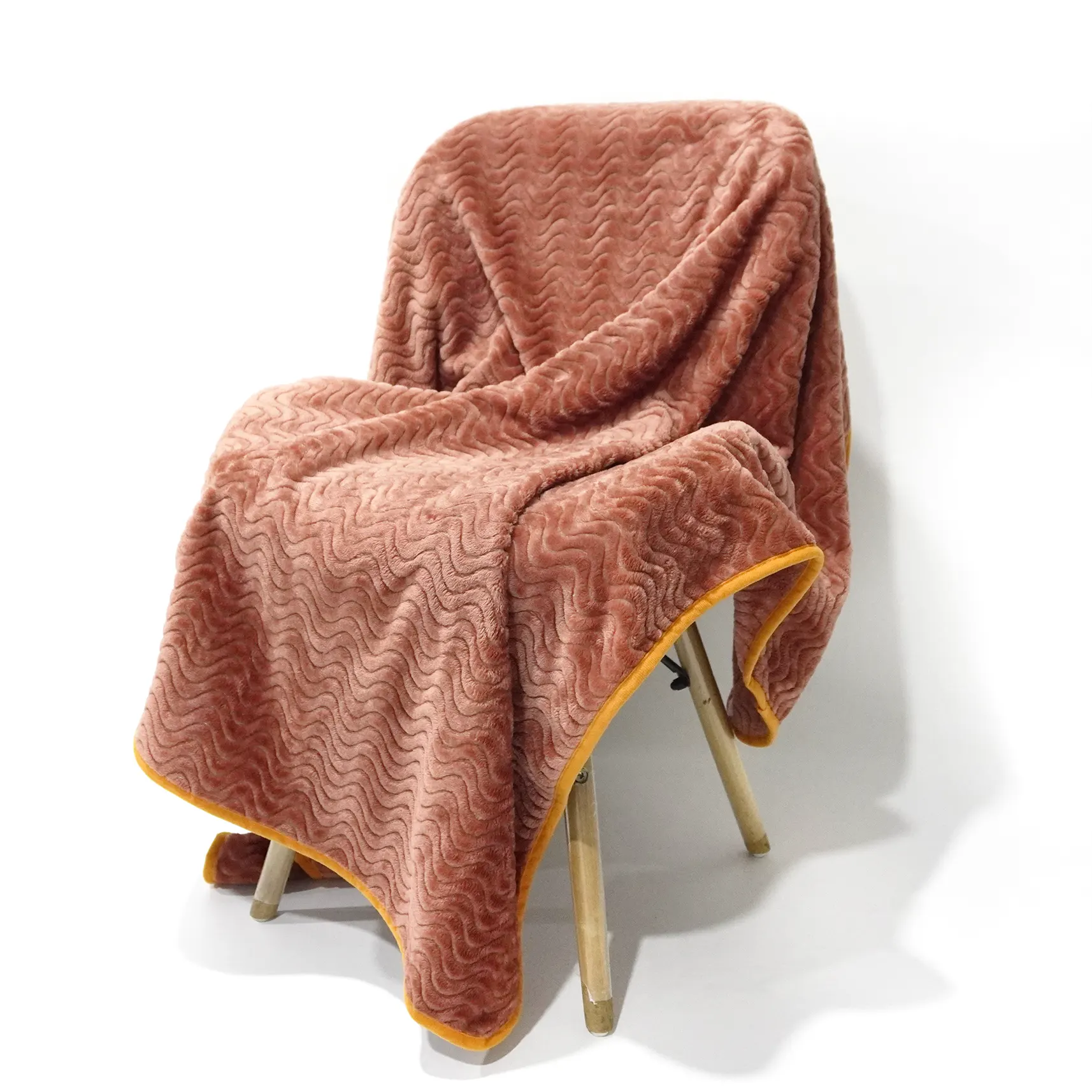 Waves Pattern Jacquard Flannel Blanket manufacture
