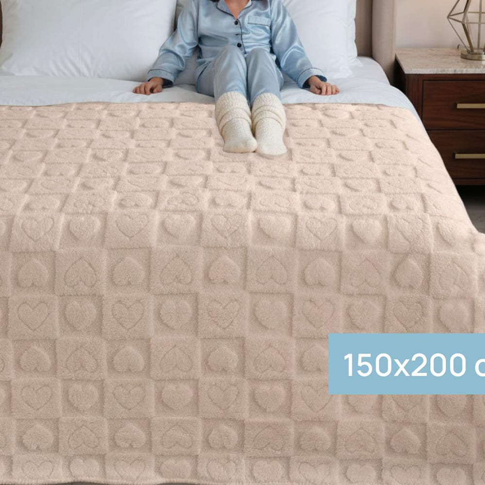 flannel blanket with cutting