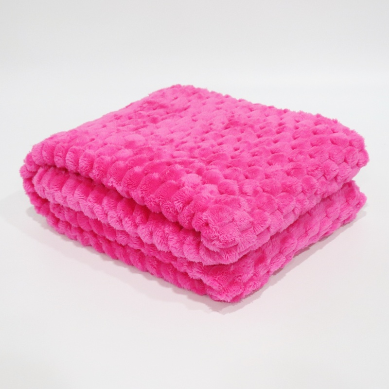 Rose Red Pineapple Check Jacquard Flannel Blanket details