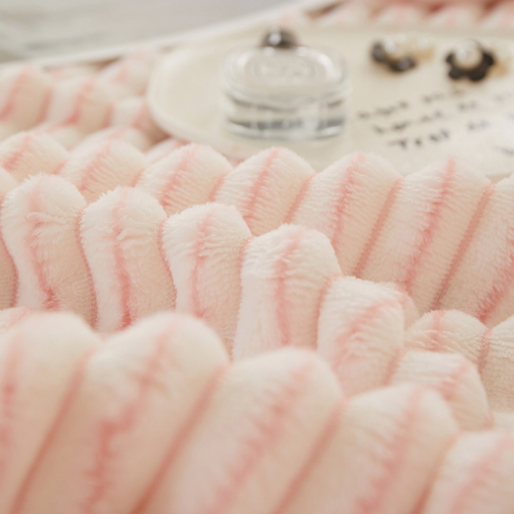 strip flannel blanket 1