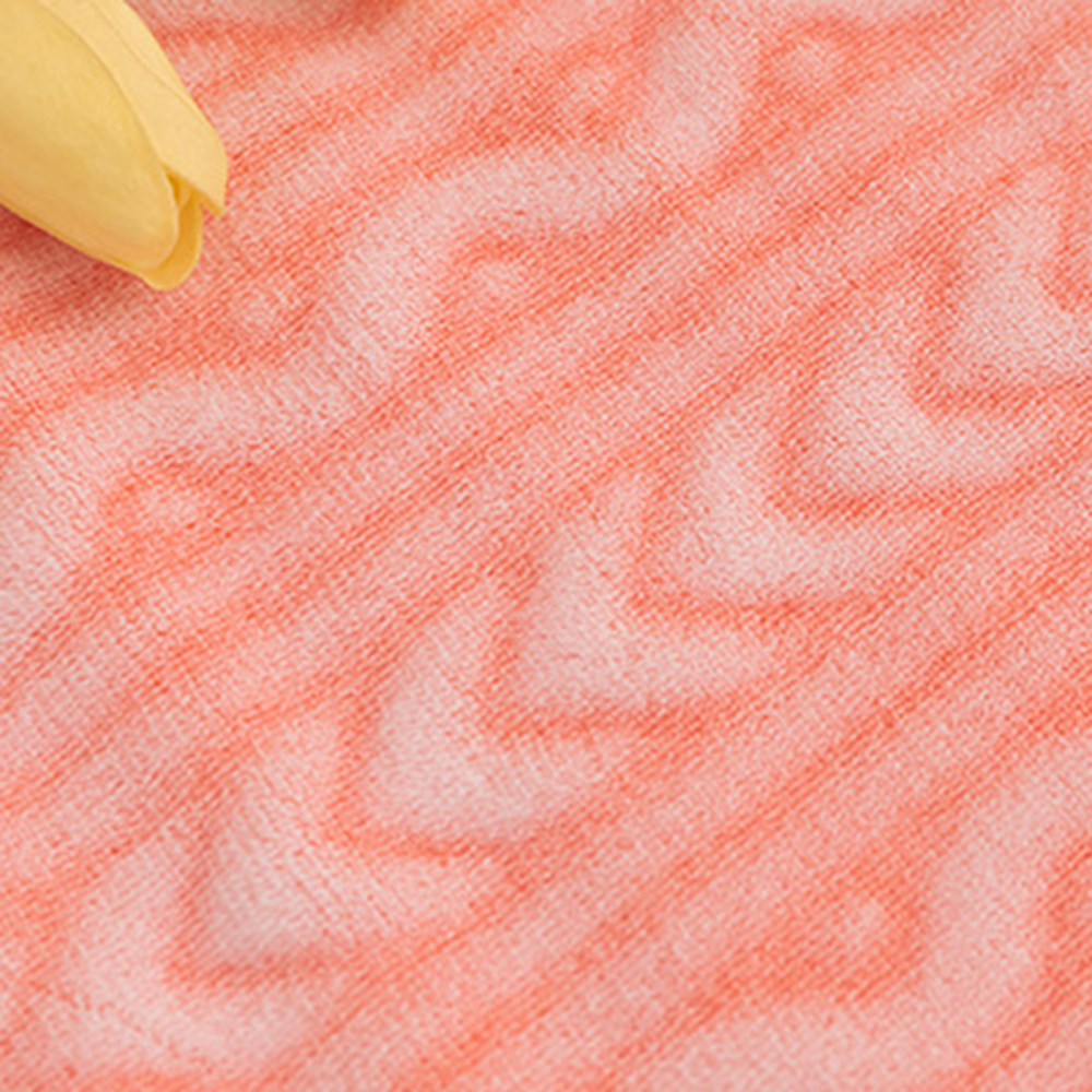 flannel blanket with cutting
