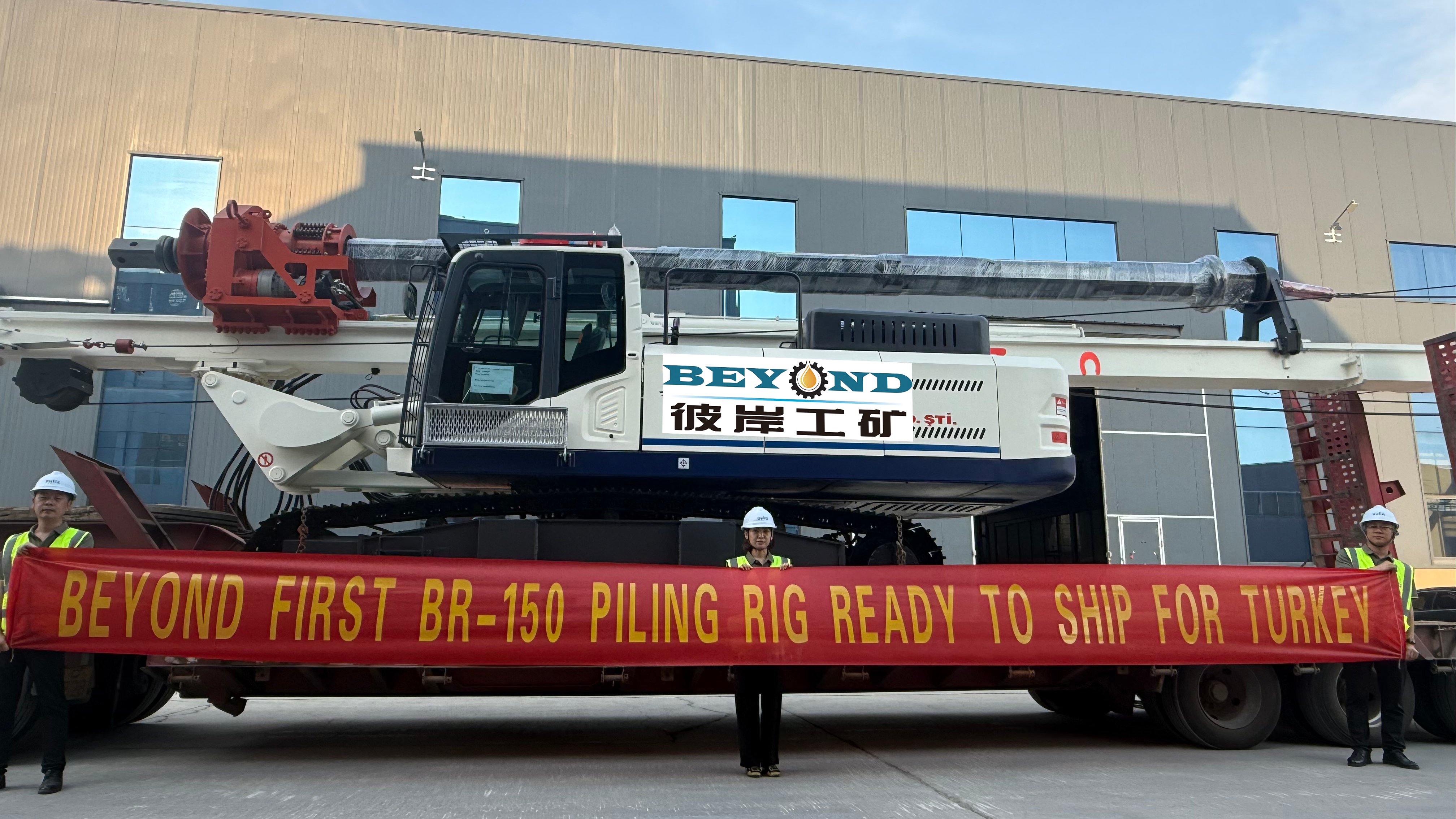 JENTERA MENANAM TIANG BEYOND FIRST BR-150 SEDIA UNTUK DIHANTAR KE TURKI