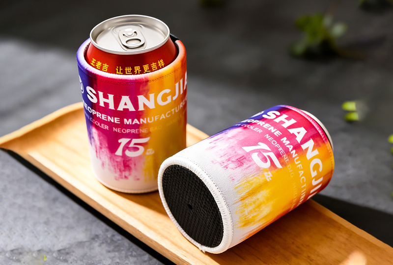 Paano Ang Simpleng Cup Sleeve Ay Nagpapakilos ng Pandaigdigang Rebolusyon sa Pagdadala ng Inumin — Pag-aaral sa mga Pangunahing Kawastuhan, Iba’t Ibang Aplikasyon, at Hindi Mapapalitan na Halaga Nito