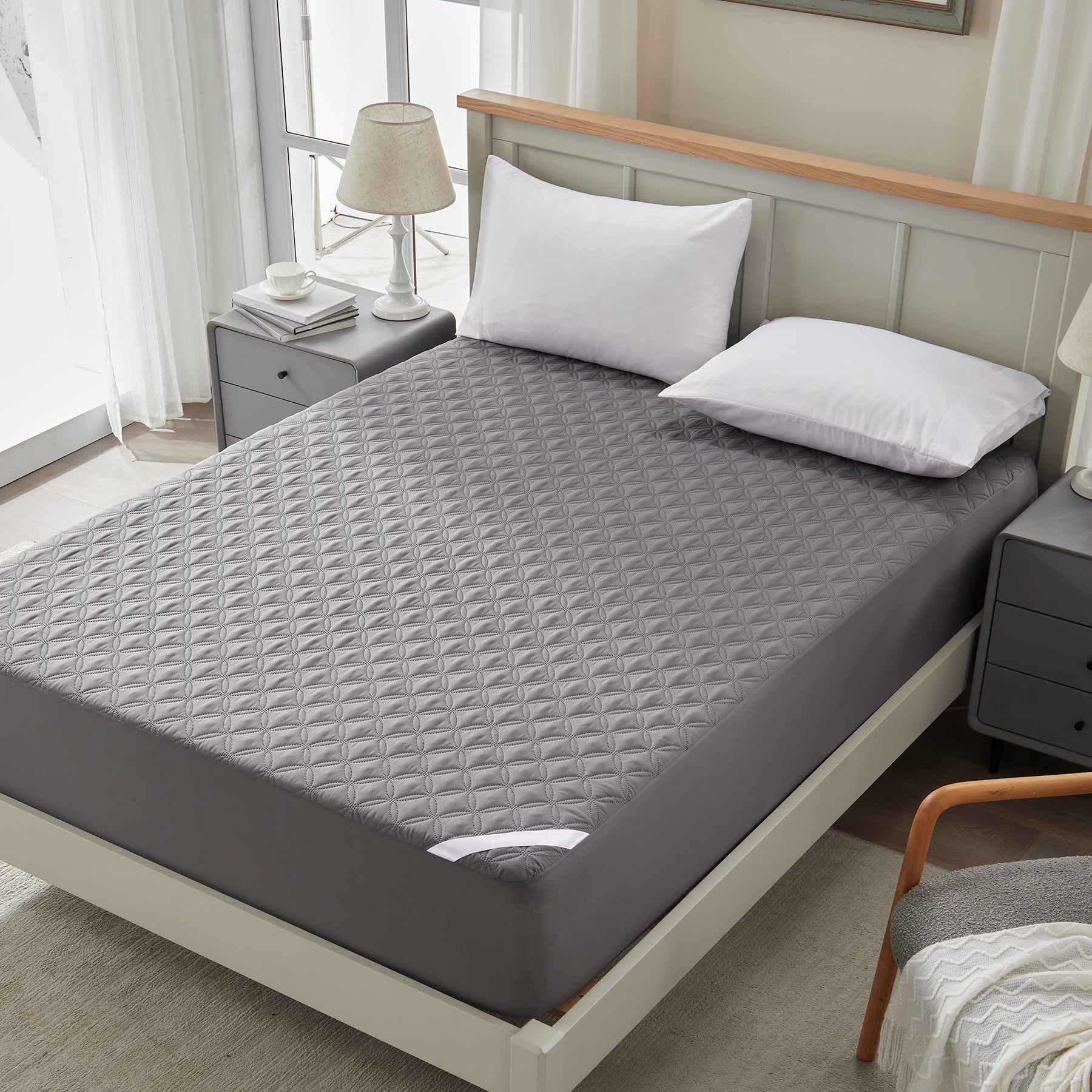 Skin Friendly Waterproof Mattress Protector,Breathable Soft Filling Mattress Pad,6''-18'' Deep Pocket Mattress Cover Washable(Gray)