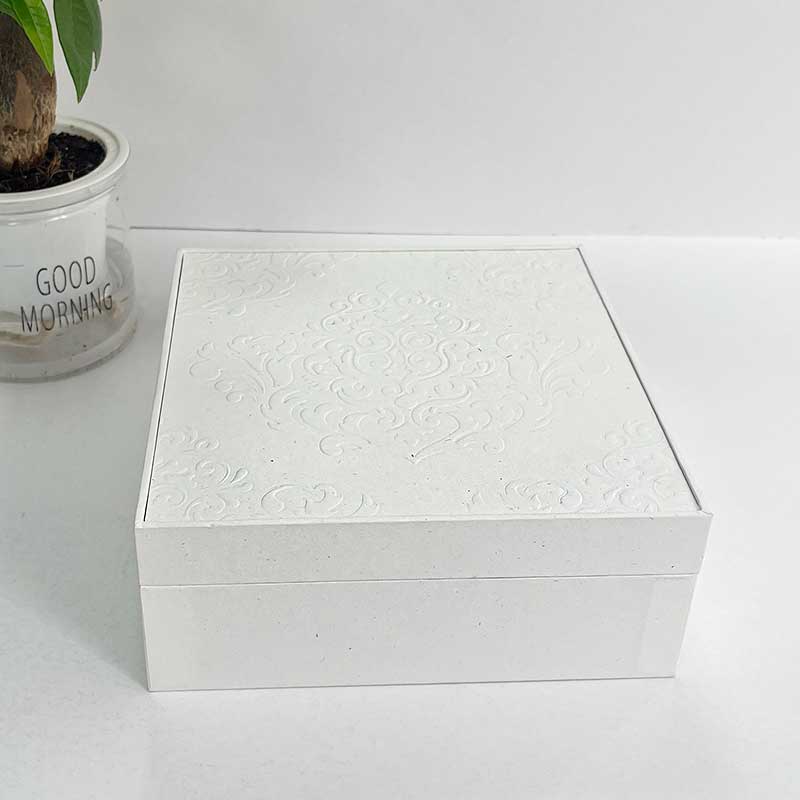 Custom Logo Embossing Recyclable Uncoated Paper Material Gift Box OEM Factory Direct Supply for Cosmetic  Packaging