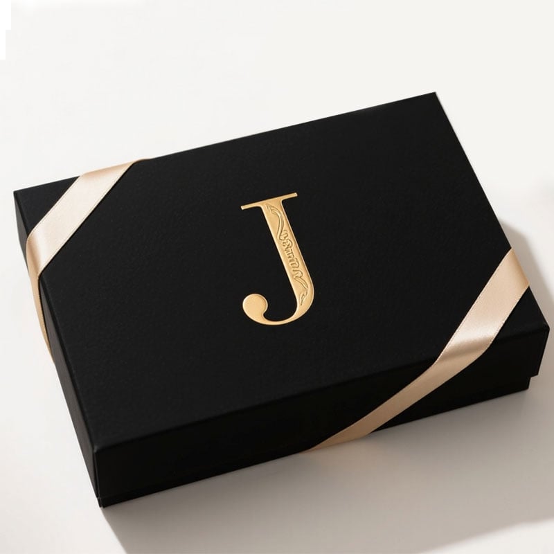 Premium Custom Logo Luxury Large Matte Rigid Paper Cardboard Black Foldable Empty Magnetic Folding Closure Gift Box Packaging