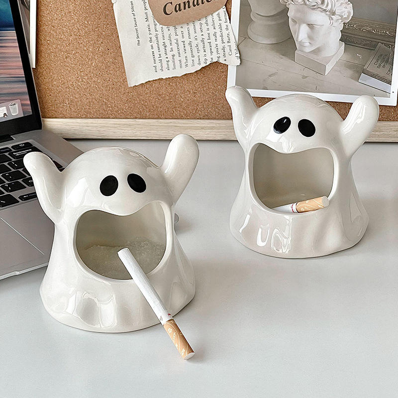 Advanced Sense Niche Customizable Ceramic Ashtray Porcelain Ghost Design Dormitory Living Room Personalized Gift Ornament Box
