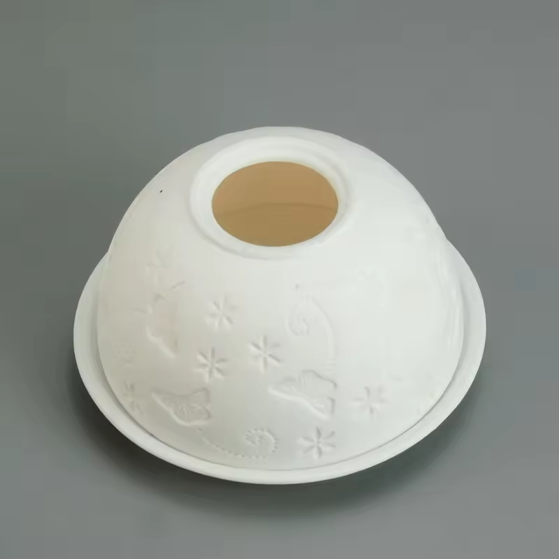 Nordic Custom White Ceramic Tea Light Holder Cute Matte round Candle Jar with Lid for Home Decoration or Christmas