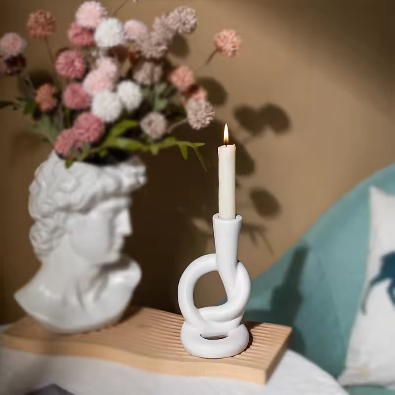 Europe United States Ins Style Simple Elegant Ceramic Aromatherapy Candle Holders Creative Home Decoration Ornaments