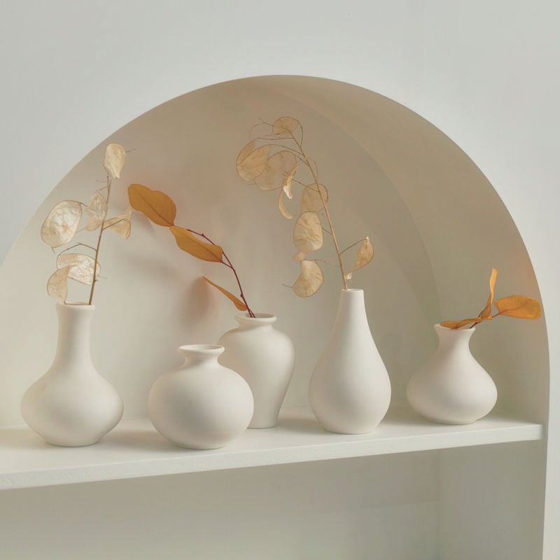 Modern White Ceramic Vase Mini Flower Vases for Home Decoration