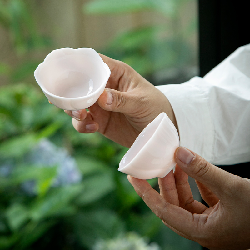 Dehua White Porcelain Small Tea Cup Work Tea Set Master Cup with Cushion Single Cup Female Cherry Blossom Pink Tea Set Cup Tasting Cups