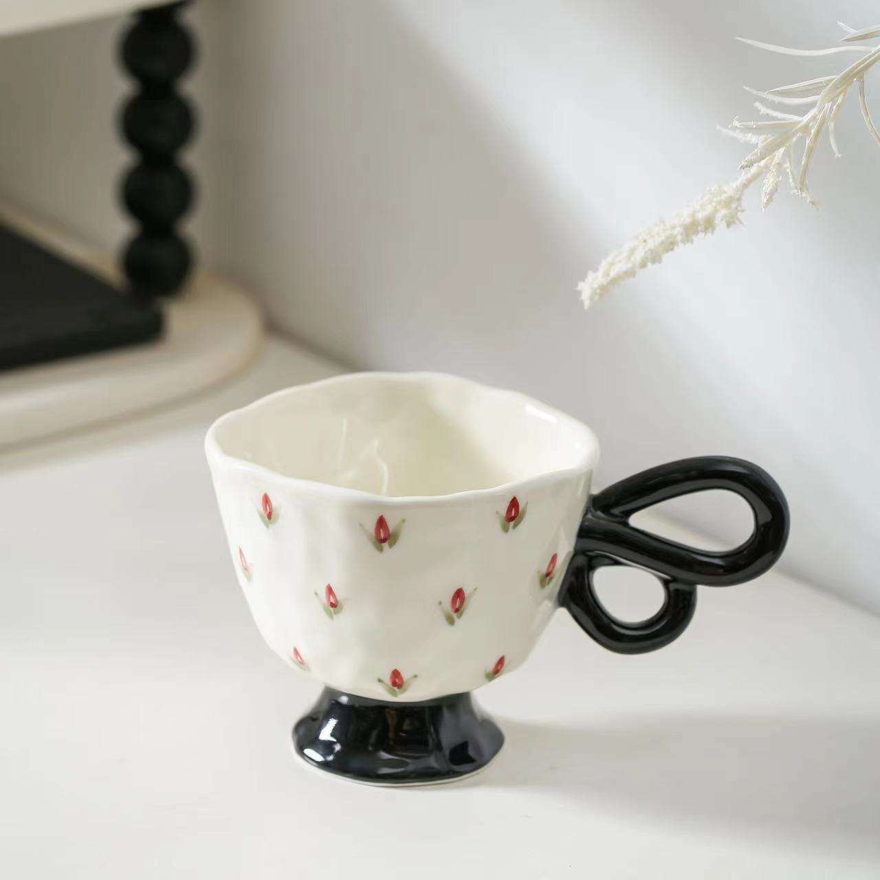 Wholesale Exquisite Handmade Ceramic Coffee Mugs Unique Custom Gift Set with Novelty Design Fancy Flower Pattern for Giveaways
