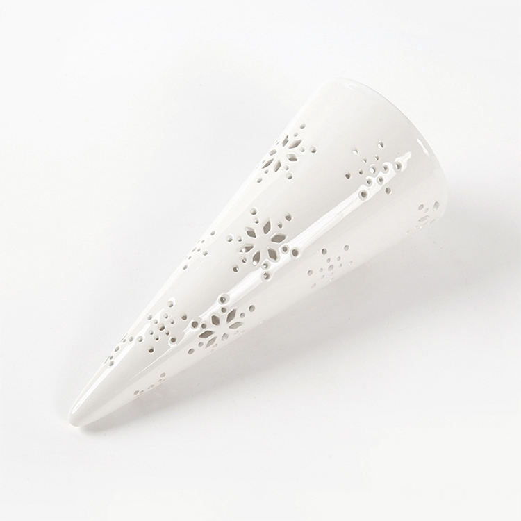Limited Christmas Decoration Ceramic Ornaments for Christmas Tree for Christmas Home Decoration