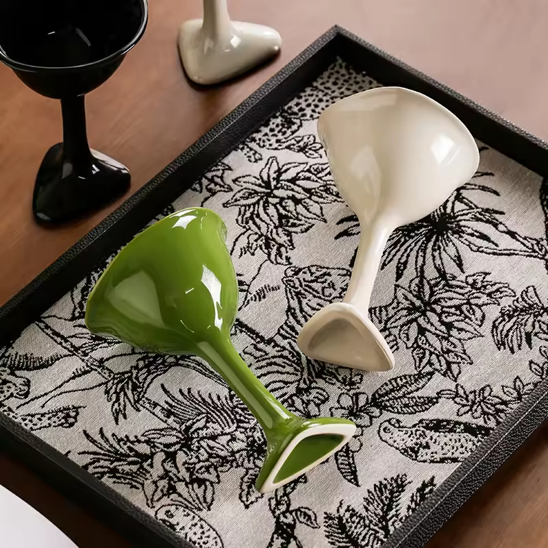 Wholesale Color Glazed butterfly Shape Ceramic Candles Holder Creative Home Decoration Table Candlestick for Living Room