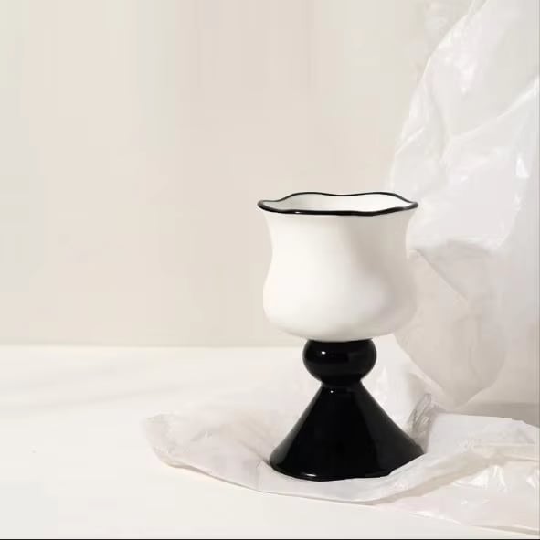  White and Black Ceramic Cylinder Candle Container Vessel Jar for Christmas Scented Wax Home Decoration