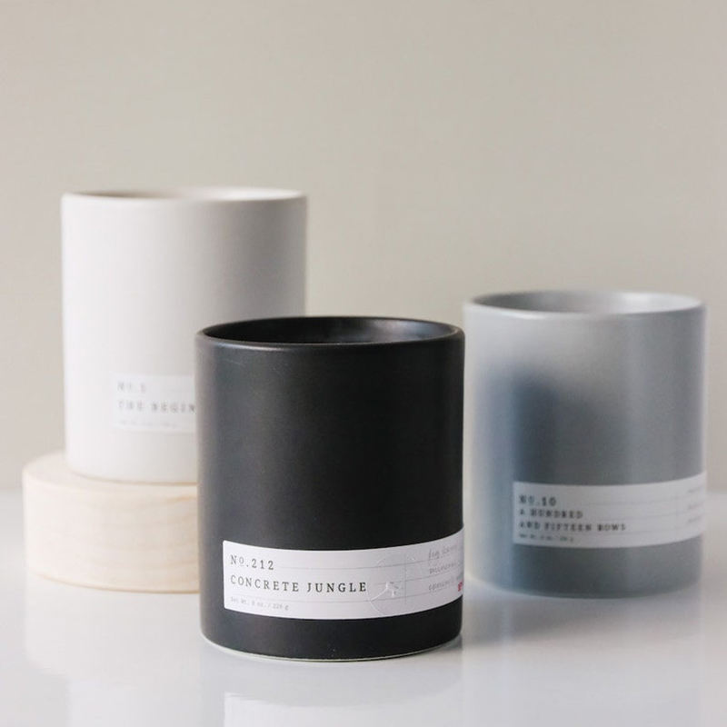 Luxury Custom Logo Ceramic Jar Natural Plant Oil Pure Soy Wax Scented Candle With Gift Box