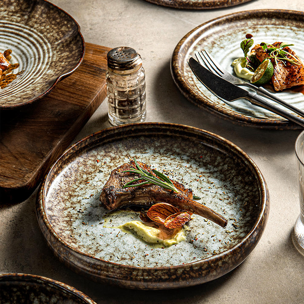 Wabi-Sabi Style Porcelain Dinnerware Set Japanese Restaurant Hotel Flower Shape Bowl Reactive Brown With Speckle Ceramic Plates