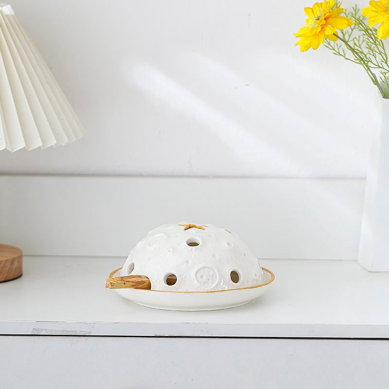 New Arrival Porcelain Custom Nordic Home Decorative Modern Ceramic Holy Stick Sage Incense Palo Santo Holder With Lid