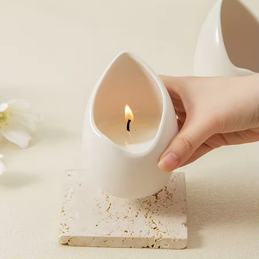 Creative Matte Ceramic Candle Jar Custom logo Cute Egg-shaped White Scented Candle Vessel Simple Home Decoration Candlestick