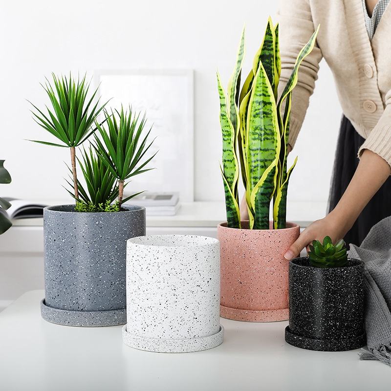 Nordic Modern Flowerpot Flower Pots Big Size for Outdoor Plants Ceramic Plant Pots with Drainage Holes and Saucers