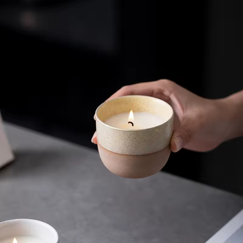 Ceramic Candle Jar Green Milk White Yellow Custom Color or logo Scent Candle Jar Lead Free Hot Selling Home Decoration