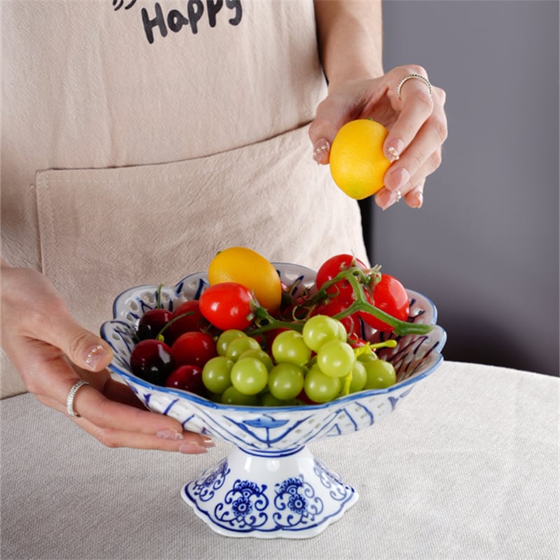 Blue Porcelain Decal Hollow Design Dry Fruits Snacks Serving Bowls Luxury High Foot Ceramic Fruit Bowl for Home