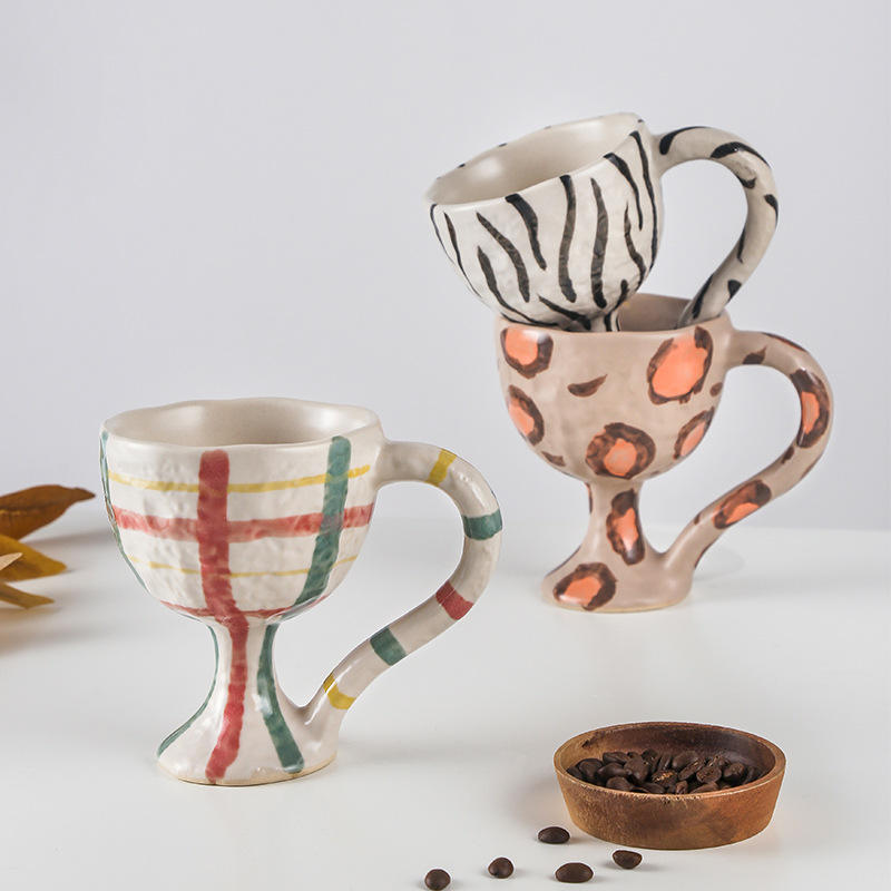 Cop de vi ceràmic de lleopard pintat a mà de llum luxós INS. Cop creatiu retro per gelats o postres decoratiu