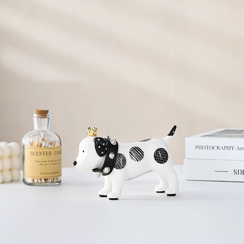 Ceramic Dog Home Decor Ceramic Money Bank  Hand-painted Dog Home Decor Ceramic Dog Living Room Ceramic Decoration