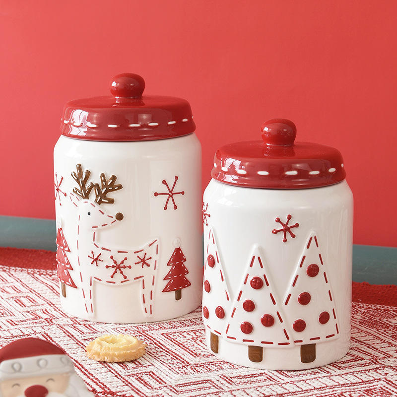 Xmas Home Decoration Christmas Tree Relief Design Ceramic Cookie Jar With Lids Storage Canister