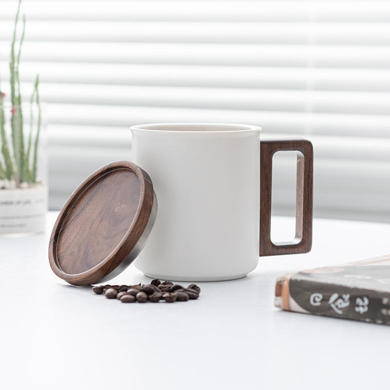 Modern Light Luxury Ceramic Mug with Wooden Handle Handmade High-End Tea Cup for Office Simple Style with Lid New Chinese Style