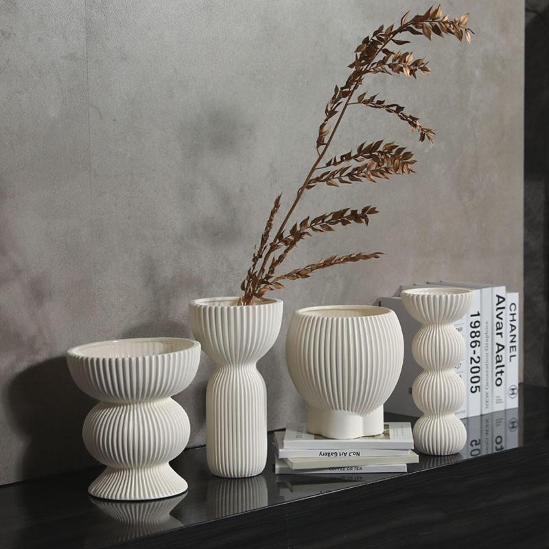 Living Minimalist Nordic Ceramic Vase Home Wedding Ornament Decoration Piece Porcelain Vases Home Decor