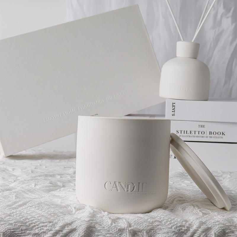Wholesale Good Quality Environmental Health Non-Toxic Ceramic Candle Jar With Lid