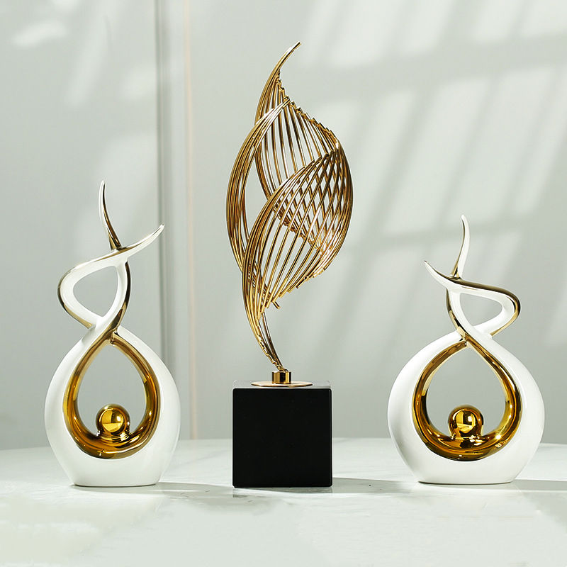 Modern Nordic Luxury Porcelain Ornaments Abstract Art Sculptures for Home Decor Office Unique Creative Ceramic Home Decoration