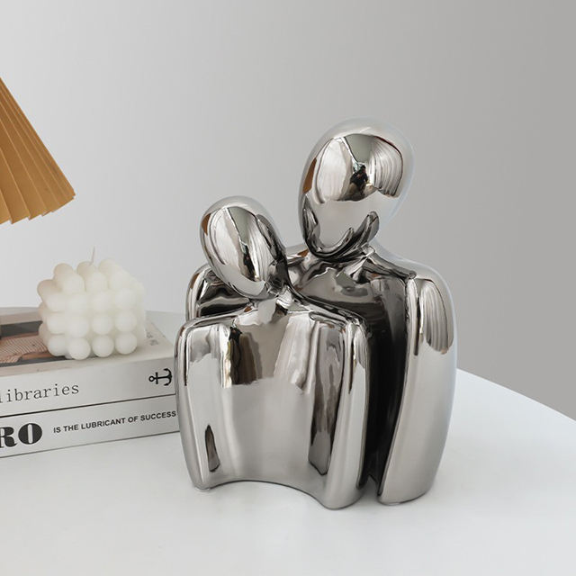 2025 Valentine's Day Gift Ideas Christmas Ornaments Silver Couples Ceramic love Couple Statue for Home Decor