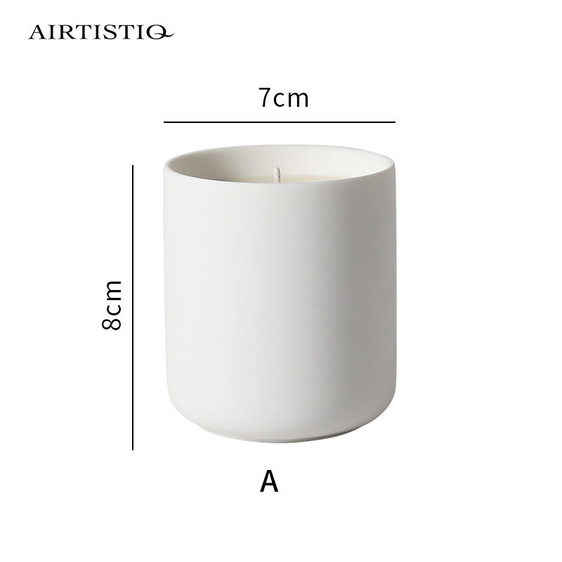 Custom Wholesale Empty Christmas Ceramic Clay Candle Vessels 10 Oz Decorative Candle Jars for Home Decoration Candles Making