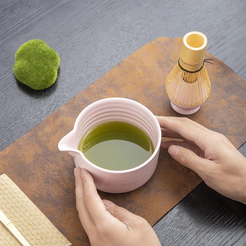 Spouted Matcha Bowl Tea Brush Ribbon Matcha Ceramic Momoto-Ribbon Tea Brush Dispensing Set