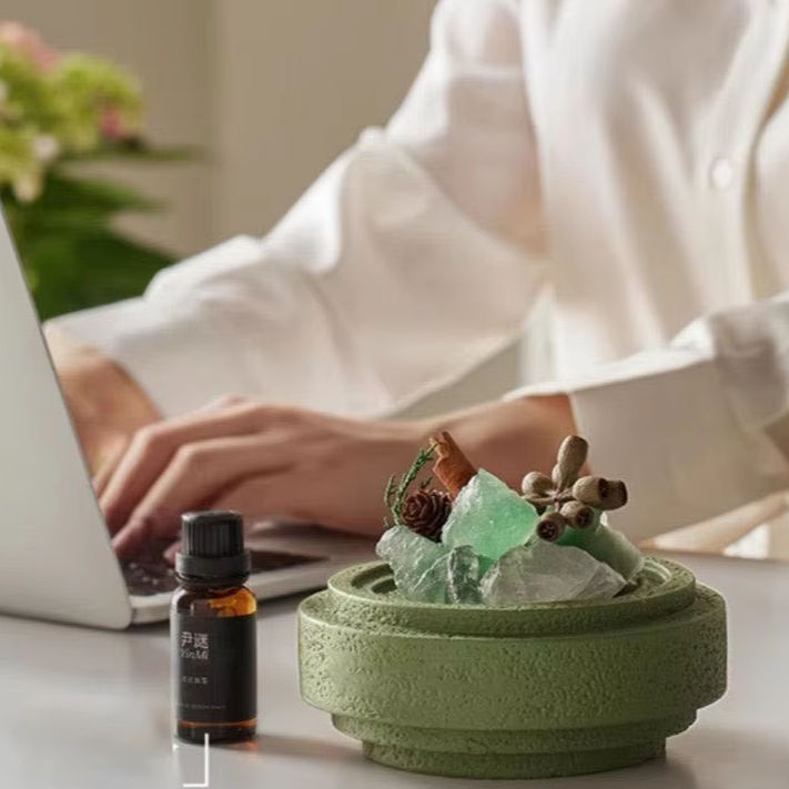 Customized Gift Box Natural Crystal Stone Aromatherapy Diffuser Premium Ceramic Oil Diffuser with Unique Fragrance