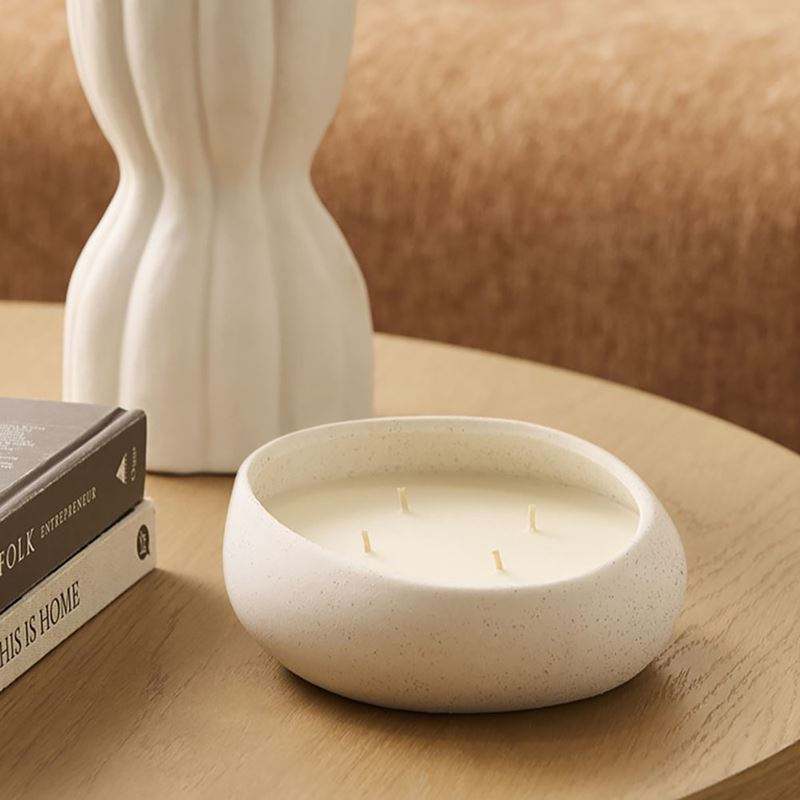 High Quality Modern Home Tabletop Decoration Candle Vessel Creative Design Fruit Shape Ceramic Candle Jars