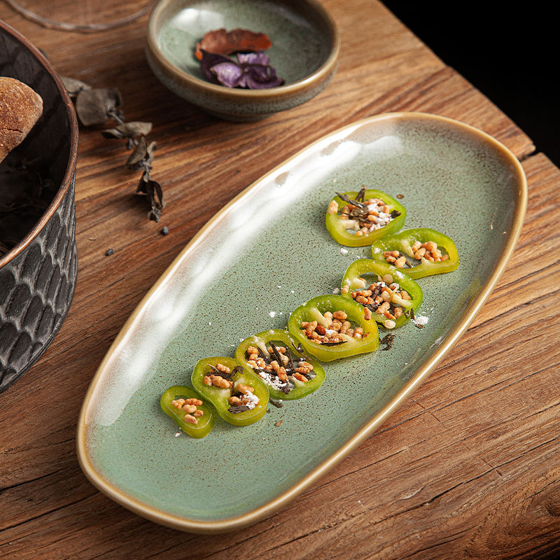 Factory Label Custom Irregular Green Ceramic Restaurant Plate Colored Dinner Dishes Porcelain Plates